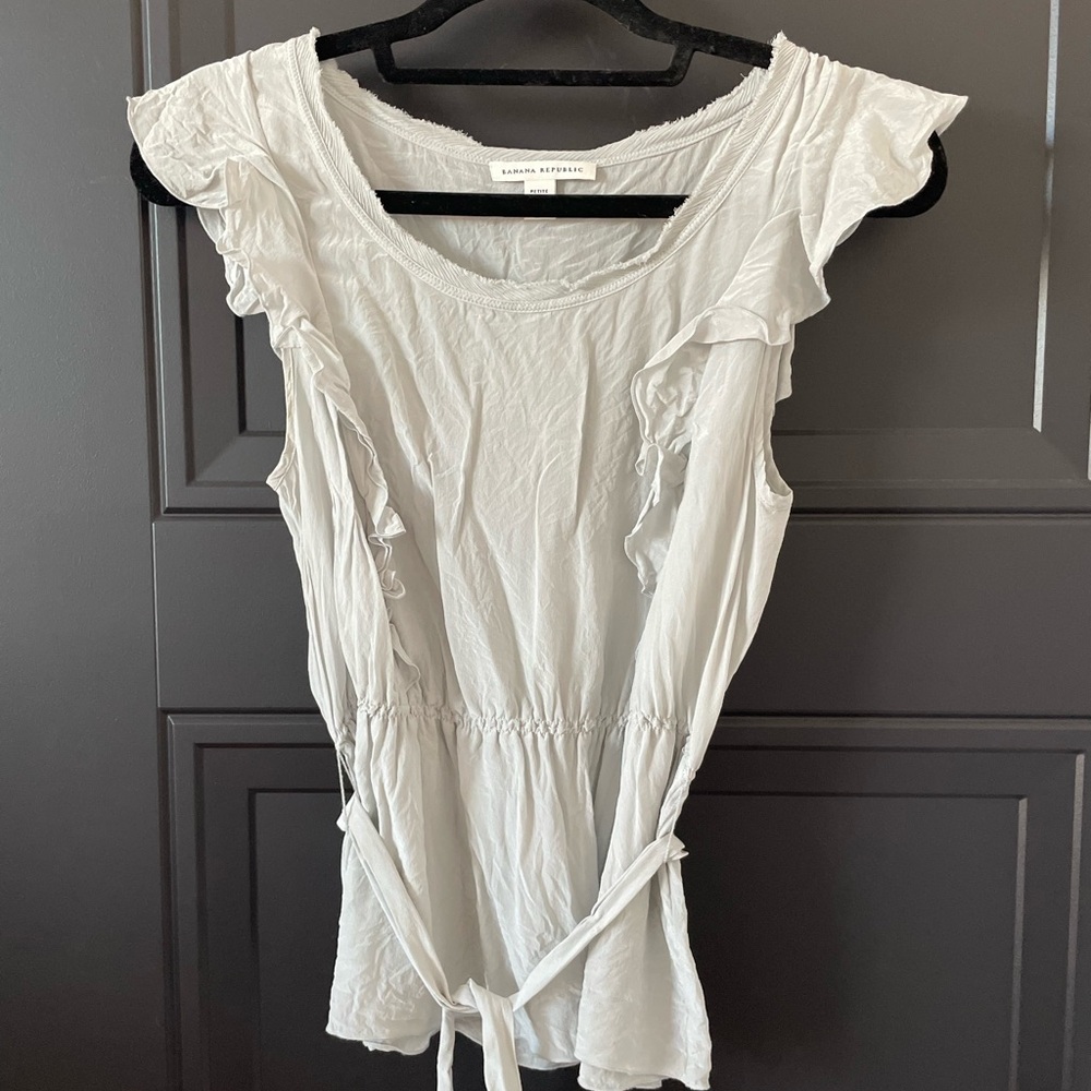 Banana Republic Cream Ruffle Blouse
